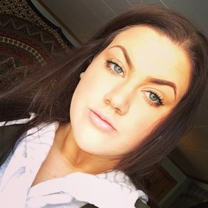 Meet your Posher, Paige